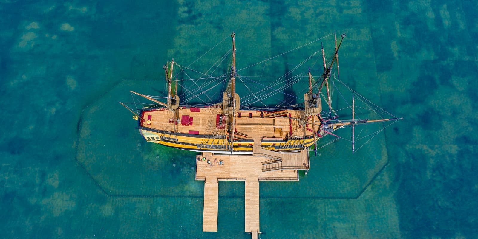 O barco de partida: o museu Aurore em Ajudá