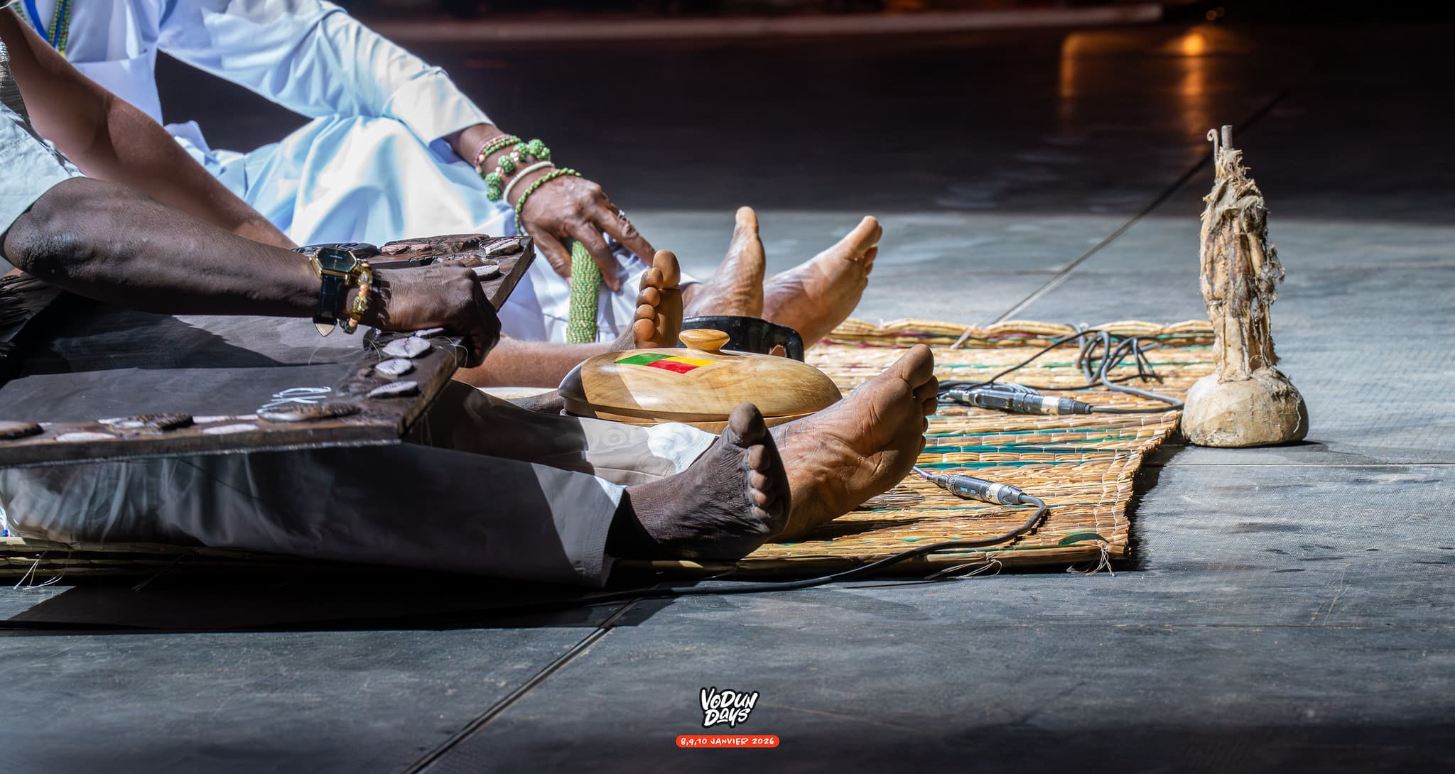 Ritual consultation during Vodun Days in Ouidah